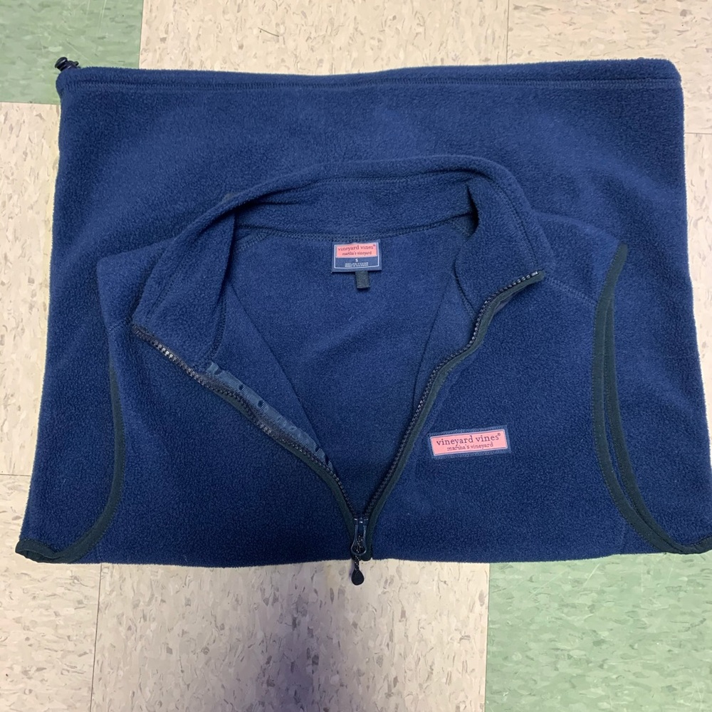 Men’s Vineyard Vines vest